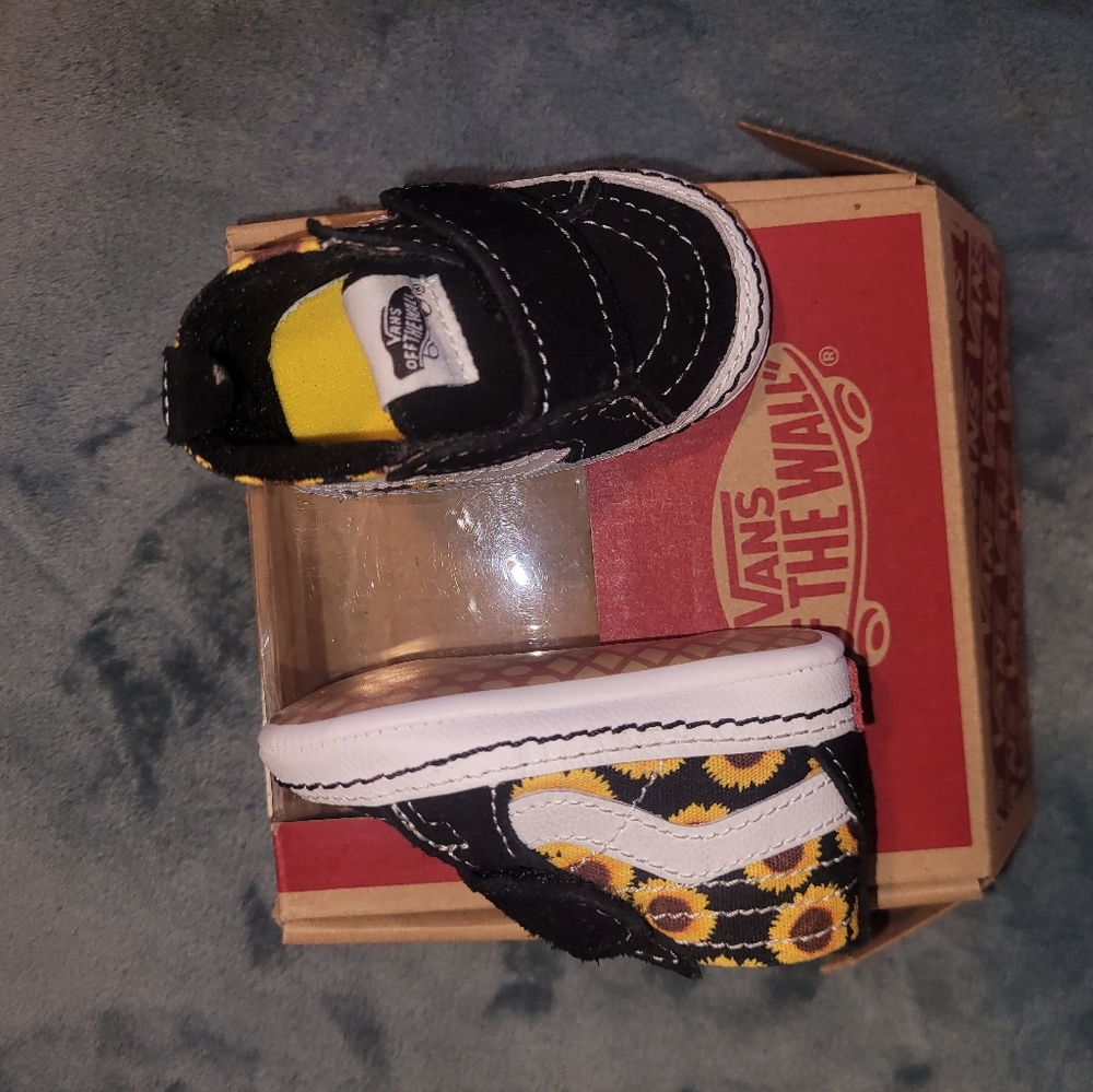 Baby Sunflower vans